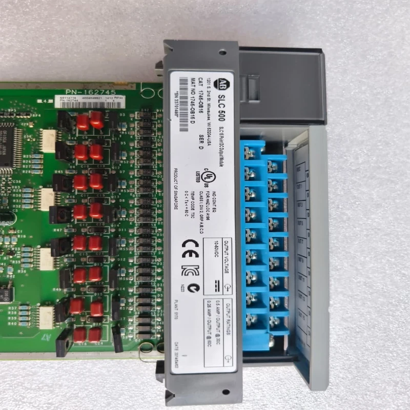 Allen-Bradley 1746-OB16 SLC 500 16-Point 24V DC Source Output Module thumbnail 7075